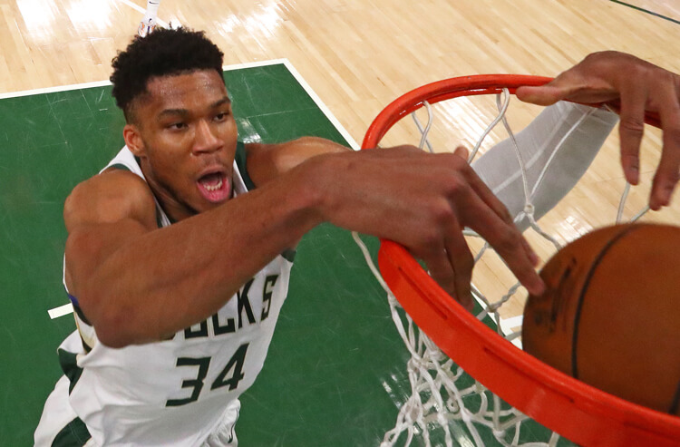 How To Bet - 2022 NBA MVP Odds: Giannis Closing in on No. 1