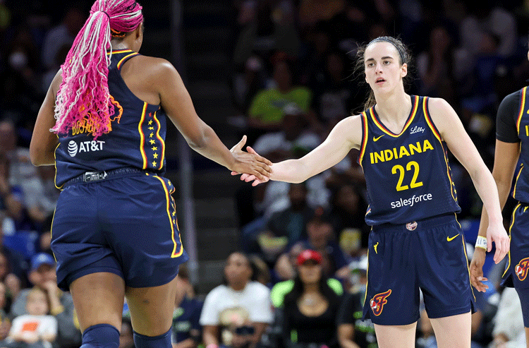 Fever vs Sun Predictions, Picks, Odds for Tonight’s WNBA Game