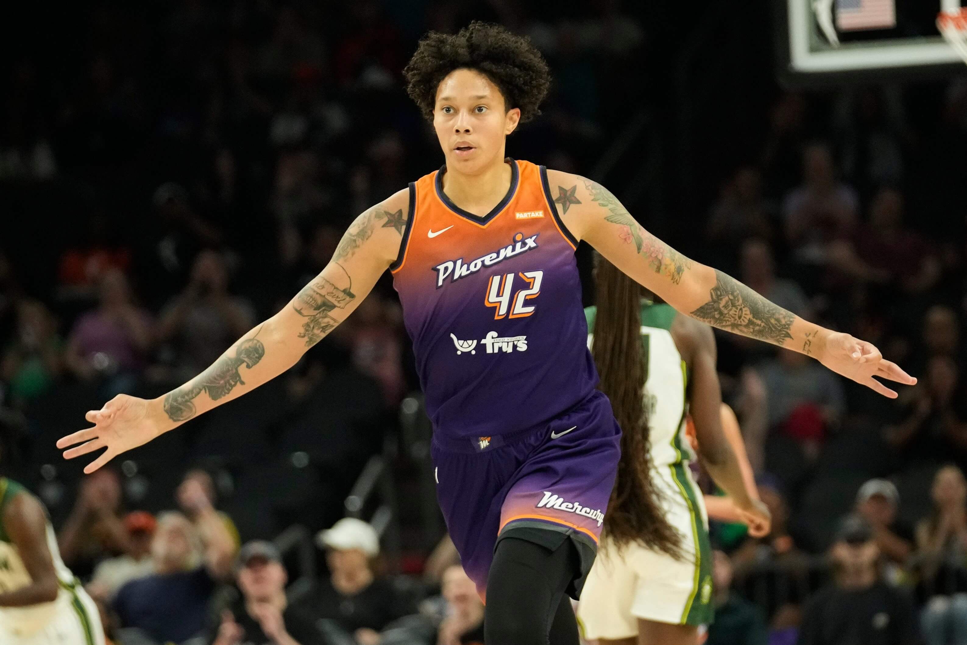 Liberty vs Mercury Predictions, Picks, Odds for Tonight’s WNBA Game