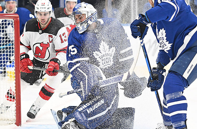 Maple Leafs v's Hurricanes