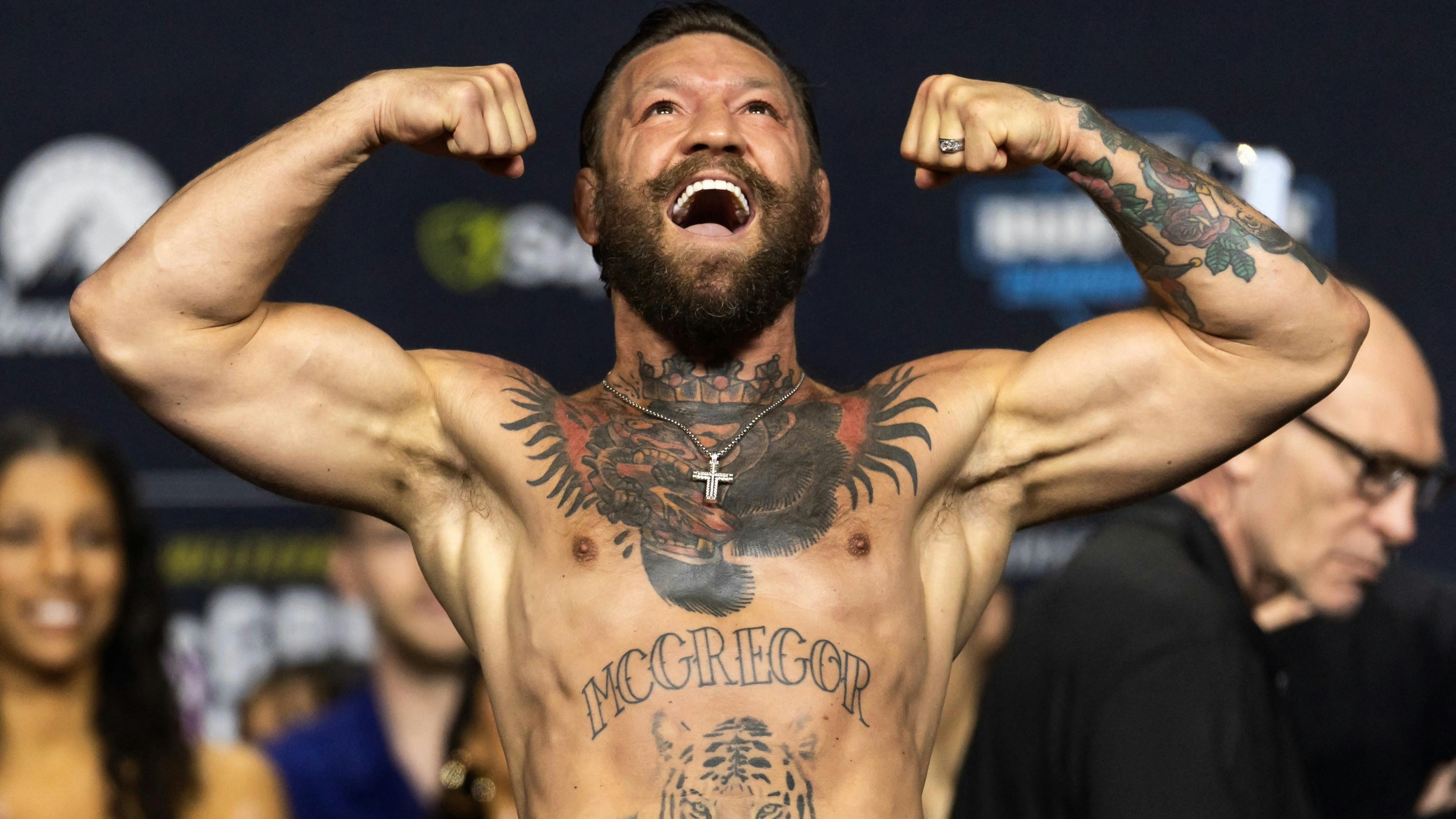 UFC 329 Predictions, Picks & Best Bets for Tonight's Main Card