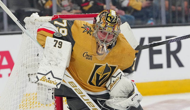 Hurricanes vs Golden Knights Prediction, Picks & Odds for Tonight's Stanley Cup Final Game 3