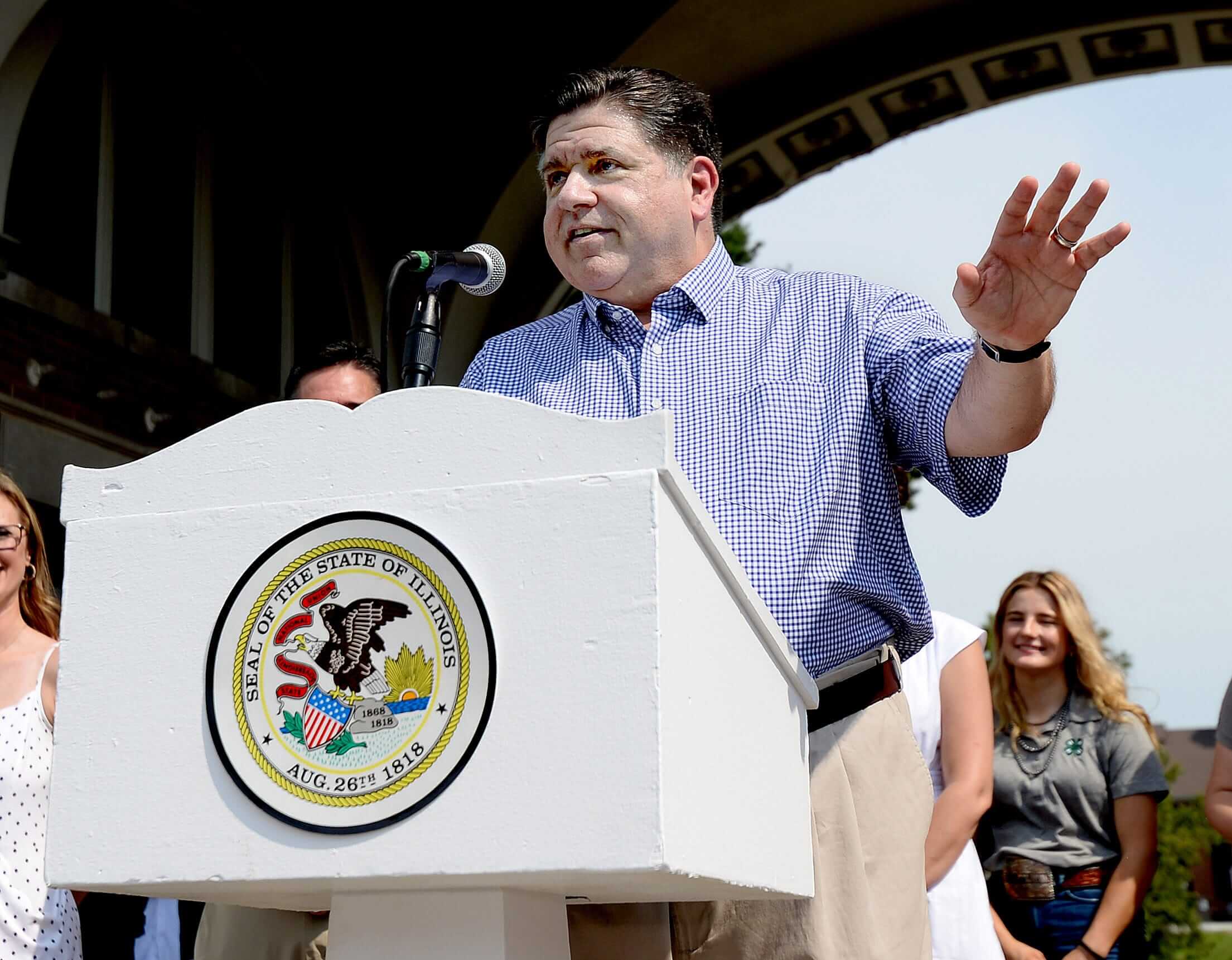 How To Bet - Illinois Governor Explains ‘Lucky’ $1.4 Million Blackjack Run
