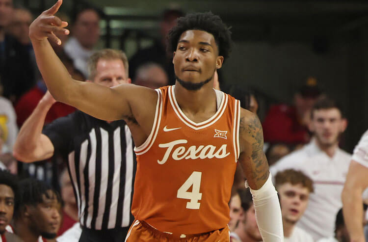 Iowa State vs Texas Odds, Picks, & Predictions Tonight