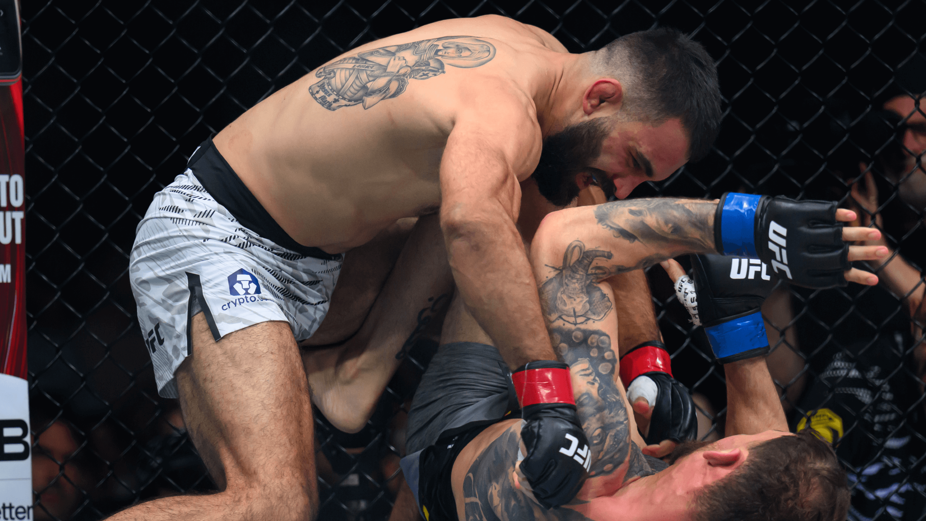 How To Bet - UFC 325 Dan Hooker vs Benoit Saint Denis Predictions, Picks & Odds 