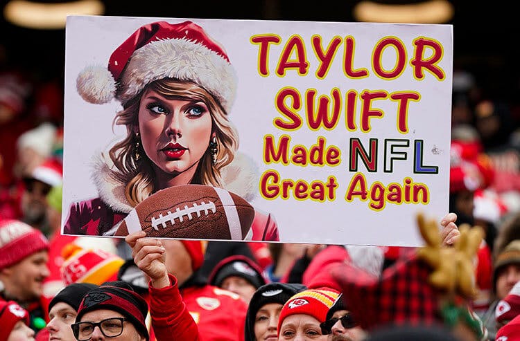 Taylor Swift Sign Kansas City Chiefs NFL