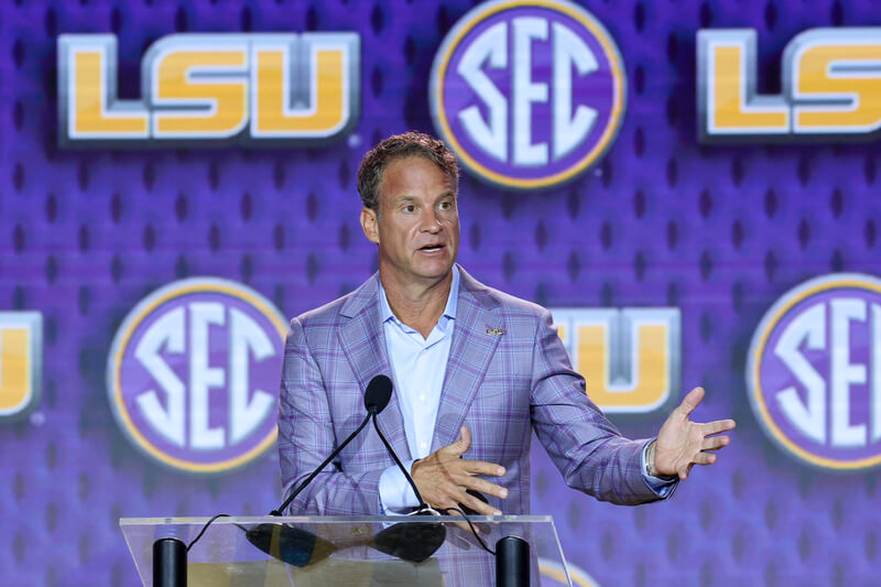 How To Bet - Clemson vs LSU Prediction, Picks & Odds: College Football Week 1