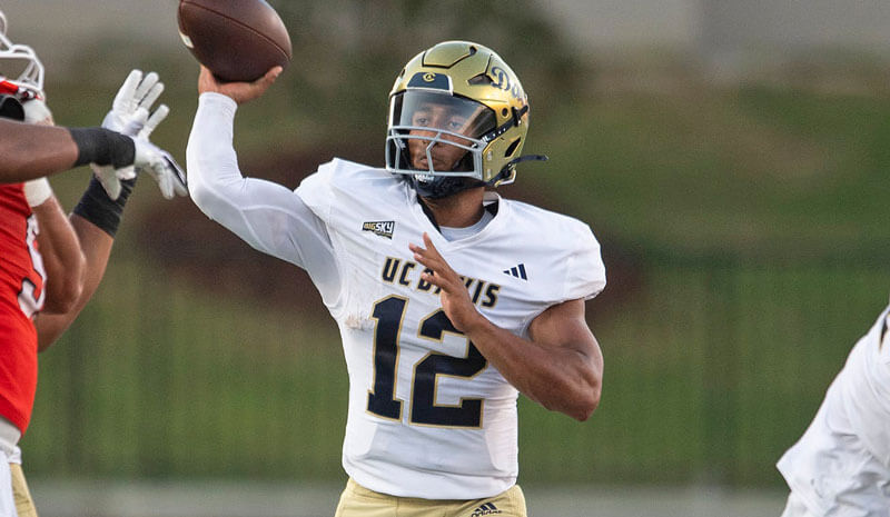 Washington State vs Washington Prop Picks for College Football Week 1 