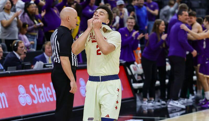 UIC vs California Prediction, Picks & Odds for Today's NIT Game