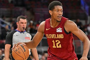 2026 NBA Sixth Man of the Year Odds: Hunter Taking Early Lead