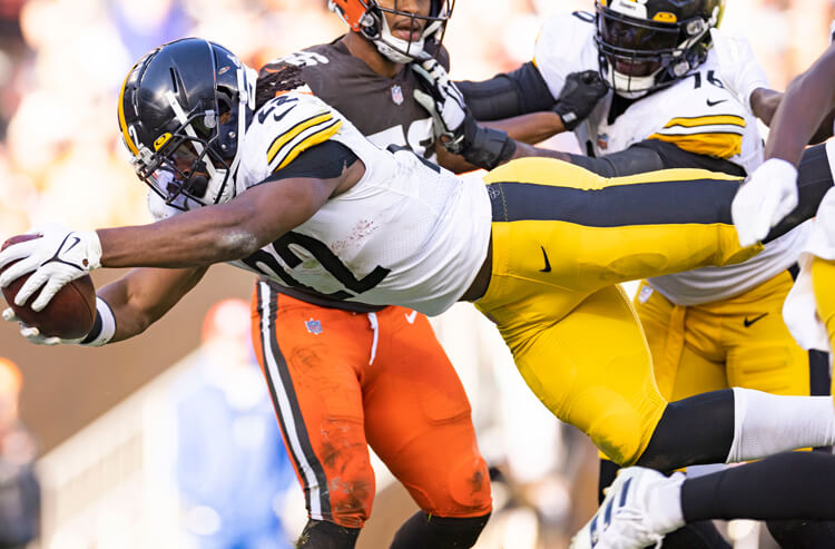 Bears vs Steelers Monday Night Football Picks and Predictions: Steelers Will Cage Bears At Home