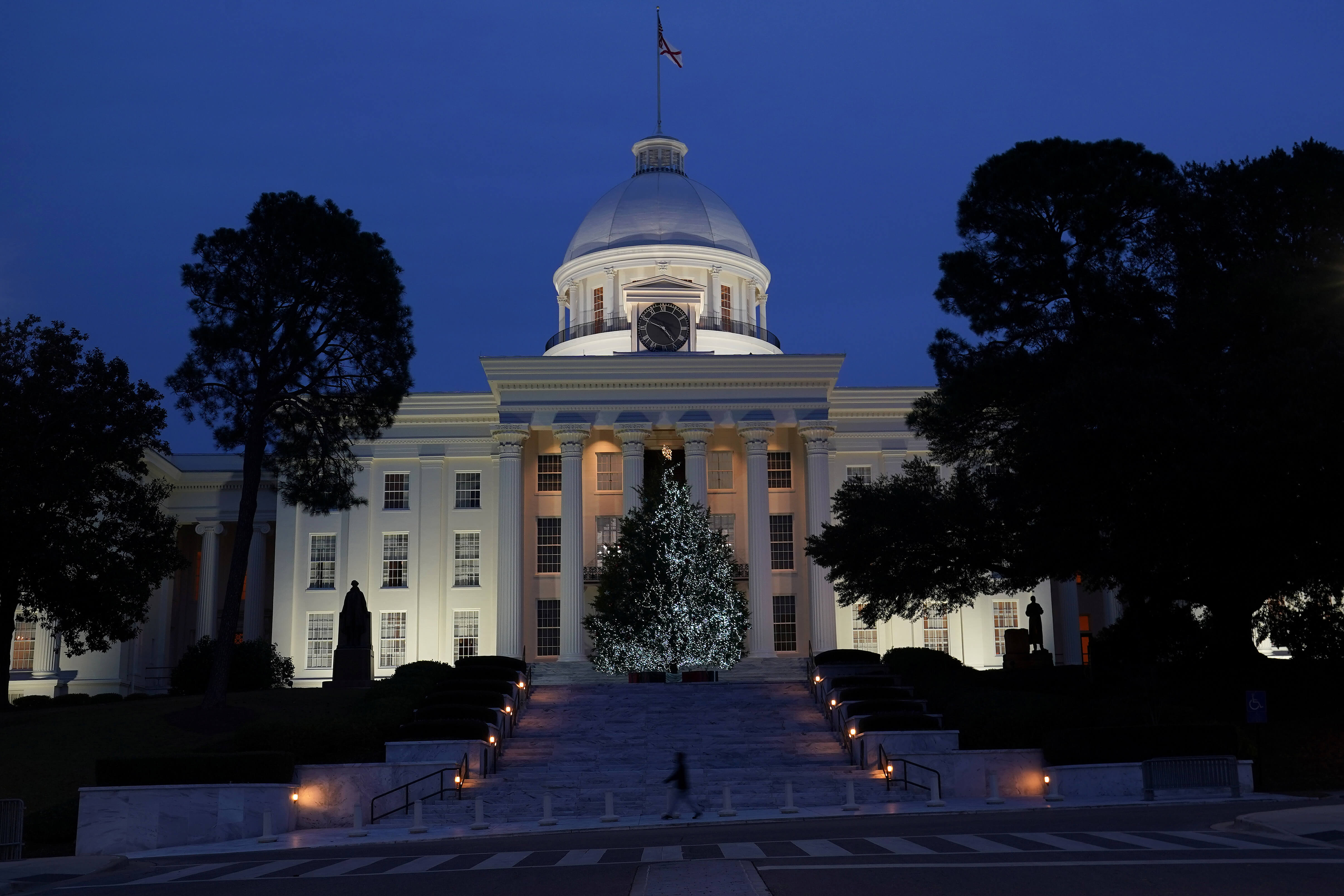 How To Bet - Alabama Senator Introduces Gambling Expansion Bill