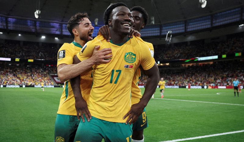 How To Bet - Paraguay vs Australia Predictions, Picks & Odds: Thursday, June 25 World Cup Match