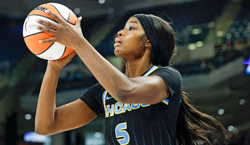 Chicago Sky forward Rickea Jackson (5).