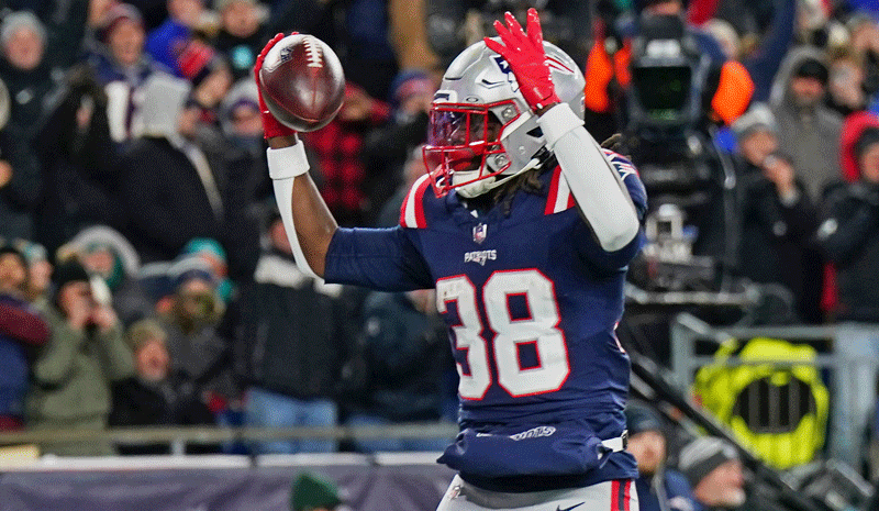 How To Bet - Chargers vs Patriots Props & Best Bets for Sunday Night Football Wild Card Weekend