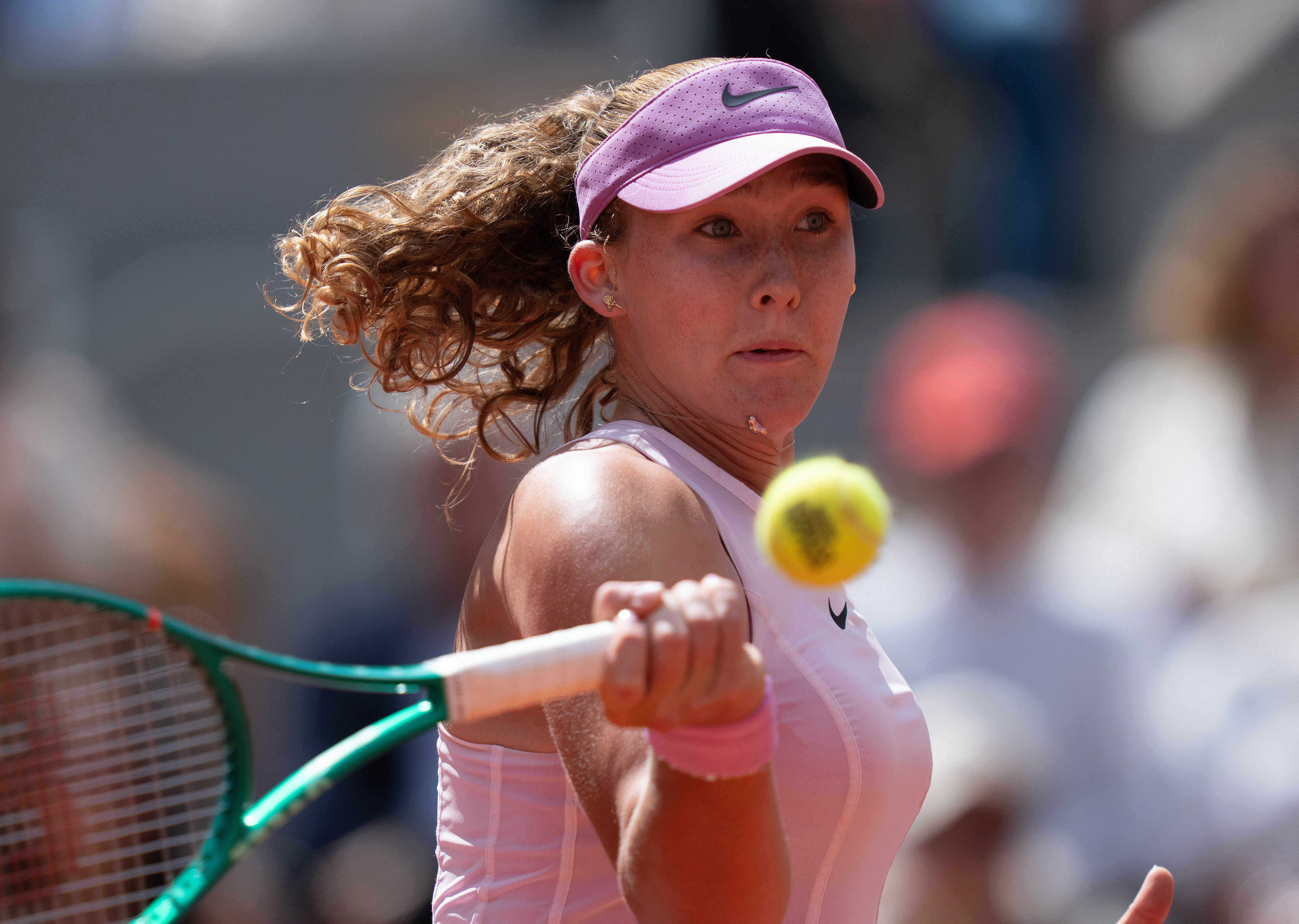 Andreeva vs Chwalinska Predictions, Picks & Odds: French Open Final