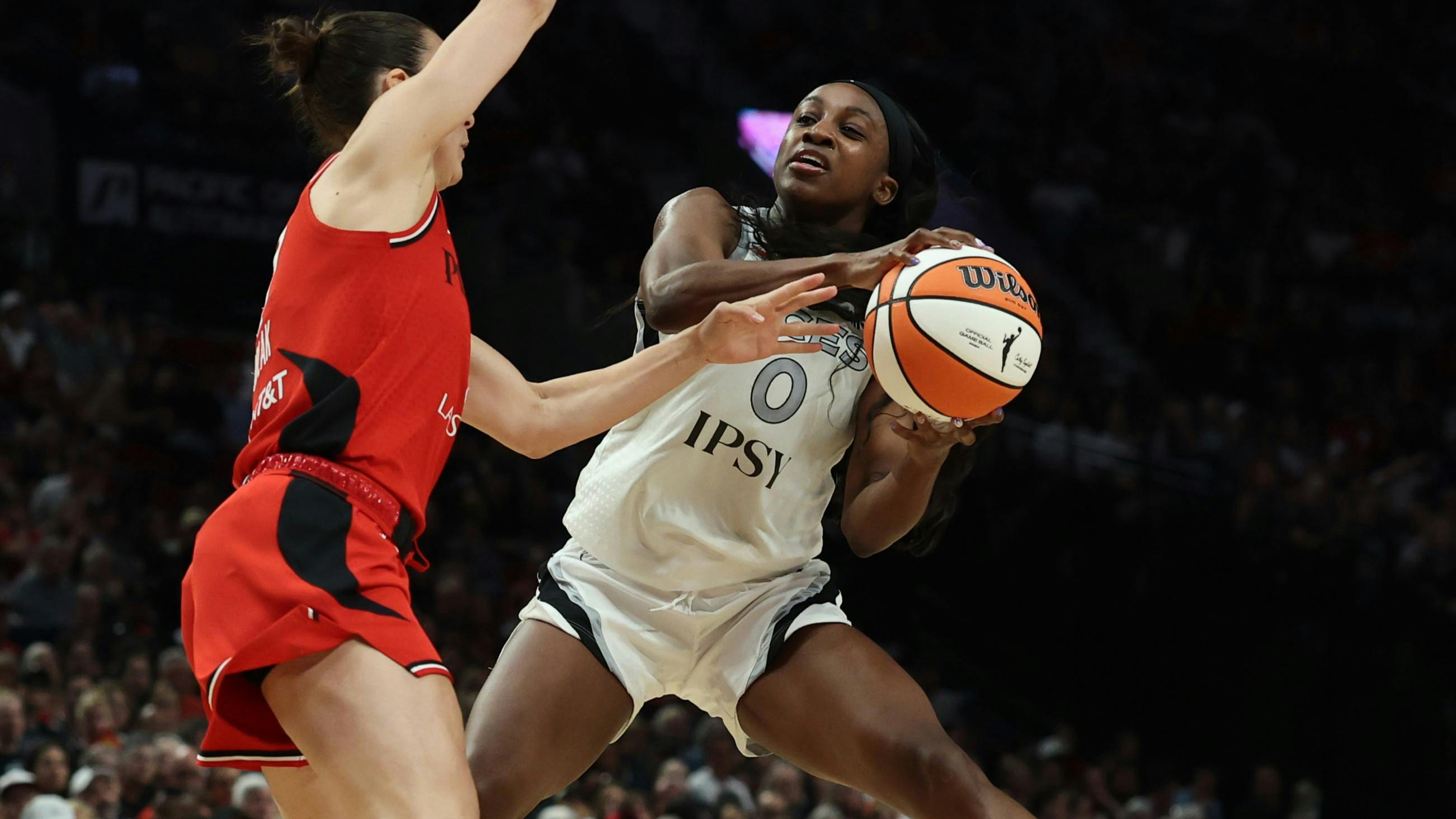 Mercury vs Aces Predictions, Picks & Odds for Tonight’s WNBA Game
