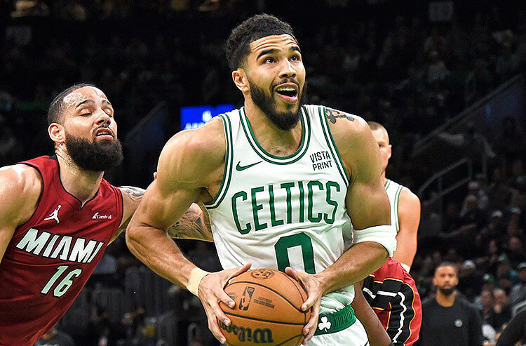 Celtics vs Heat Predictions, Picks, Odds for Tonight’s NBA Playoff Game 