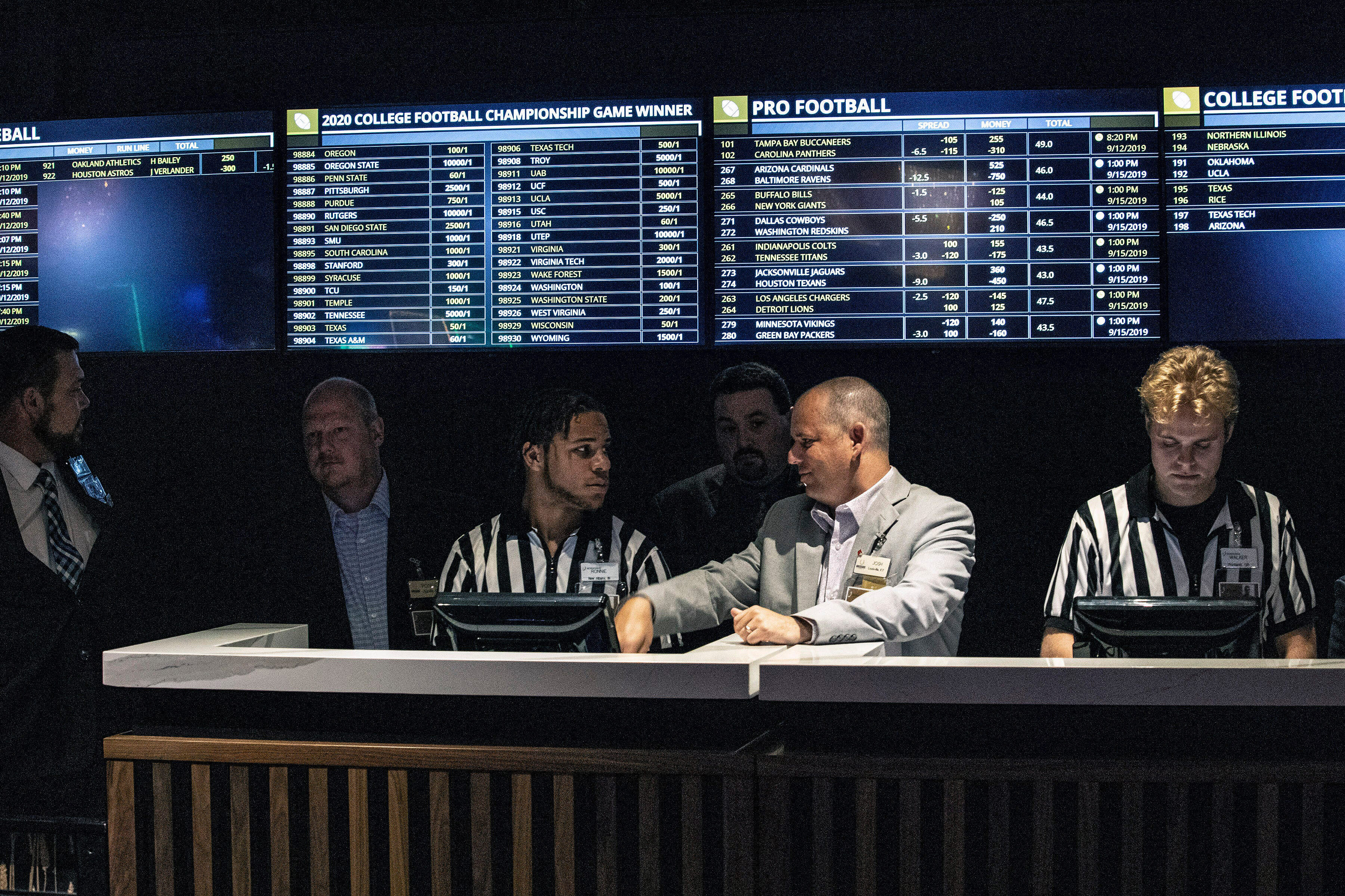 New Jersey Sports Betting Handle Falls Further in July