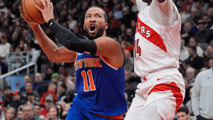 Lakers vs Knicks Prediction, Picks & Odds for Tonight’s NBA Game