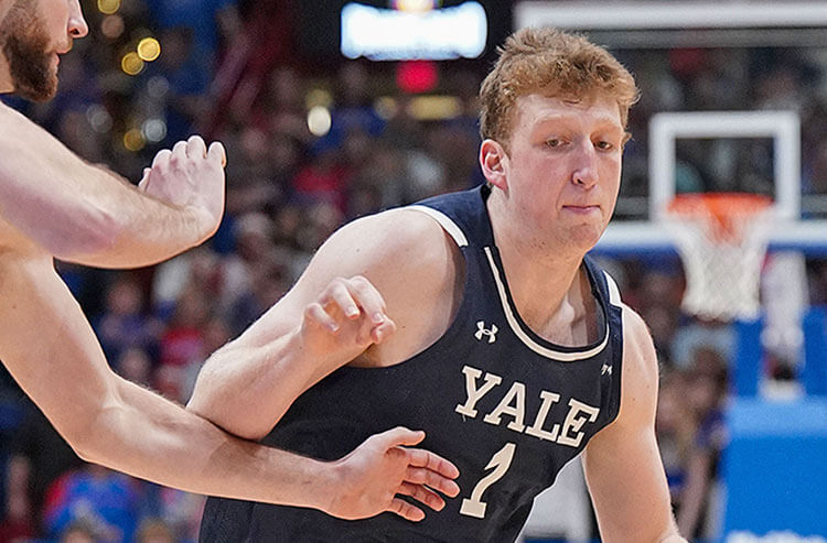 Yale Bulldogs star Danny Wolf in NCAAB action.
