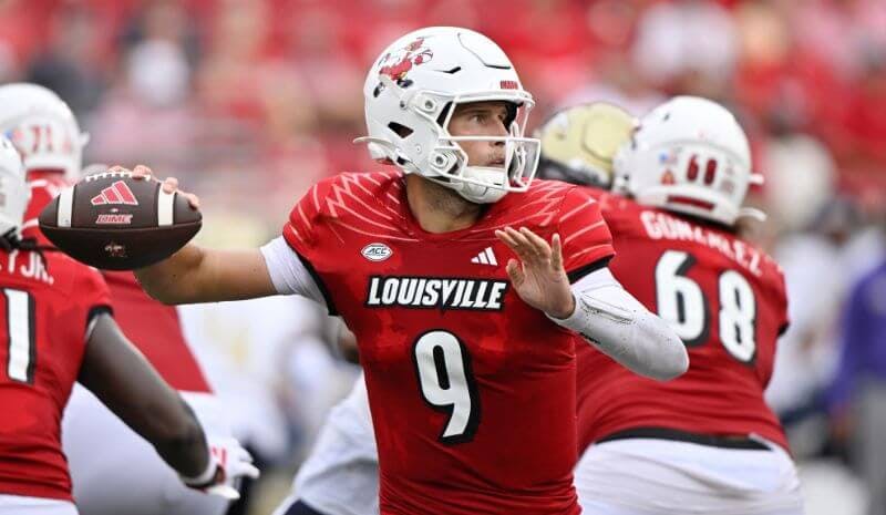 Tyler Shough Louisville Cardinals NCAAF