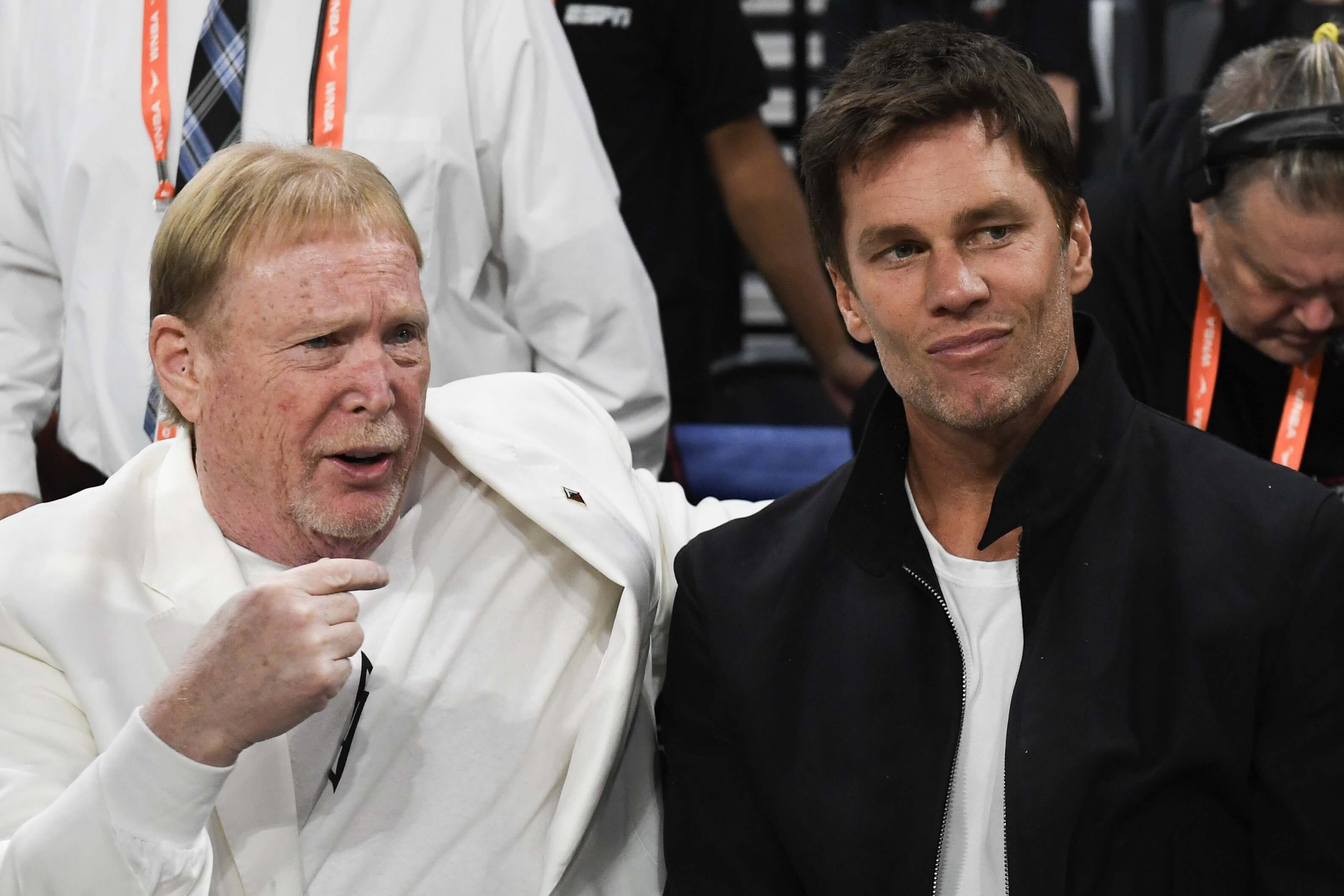 Tom Brady Un-Retirement Odds: It's Vegas, Baby!