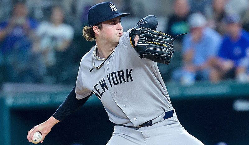 Yankees vs Royals Prediction, Picks & Odds for Today's MLB Game