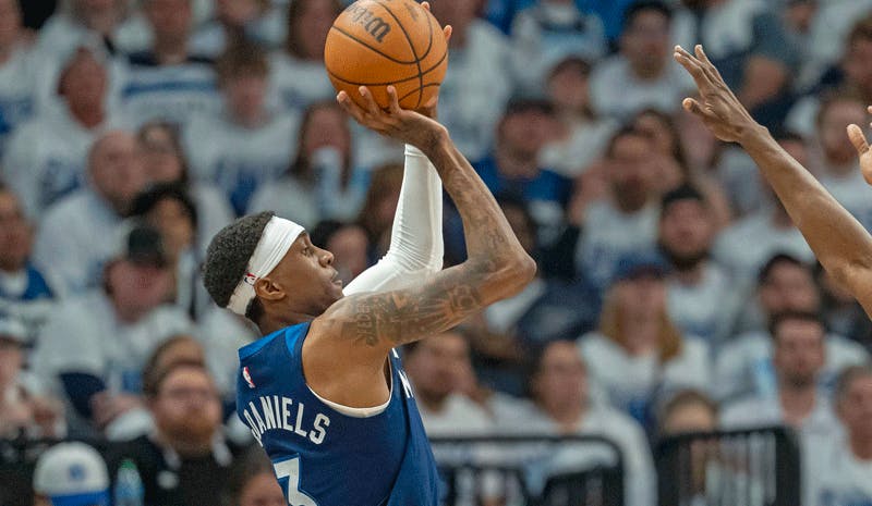 Thunder vs Timberwolves Prediction, Picks & Odds for Tonight’s NBA Playoffs Game 4