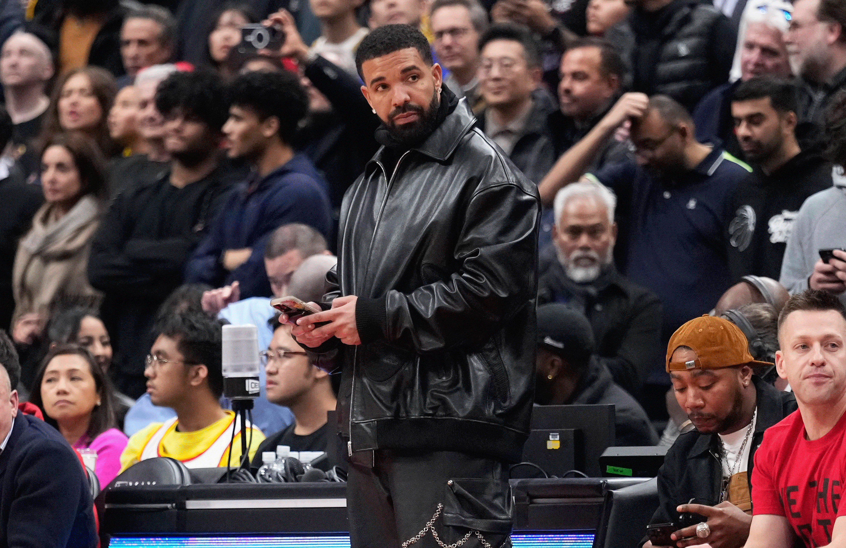 How To Bet - Drake Loses $800K Betting on NBA Finals, Calls Gambling Addiction 'A Lie'