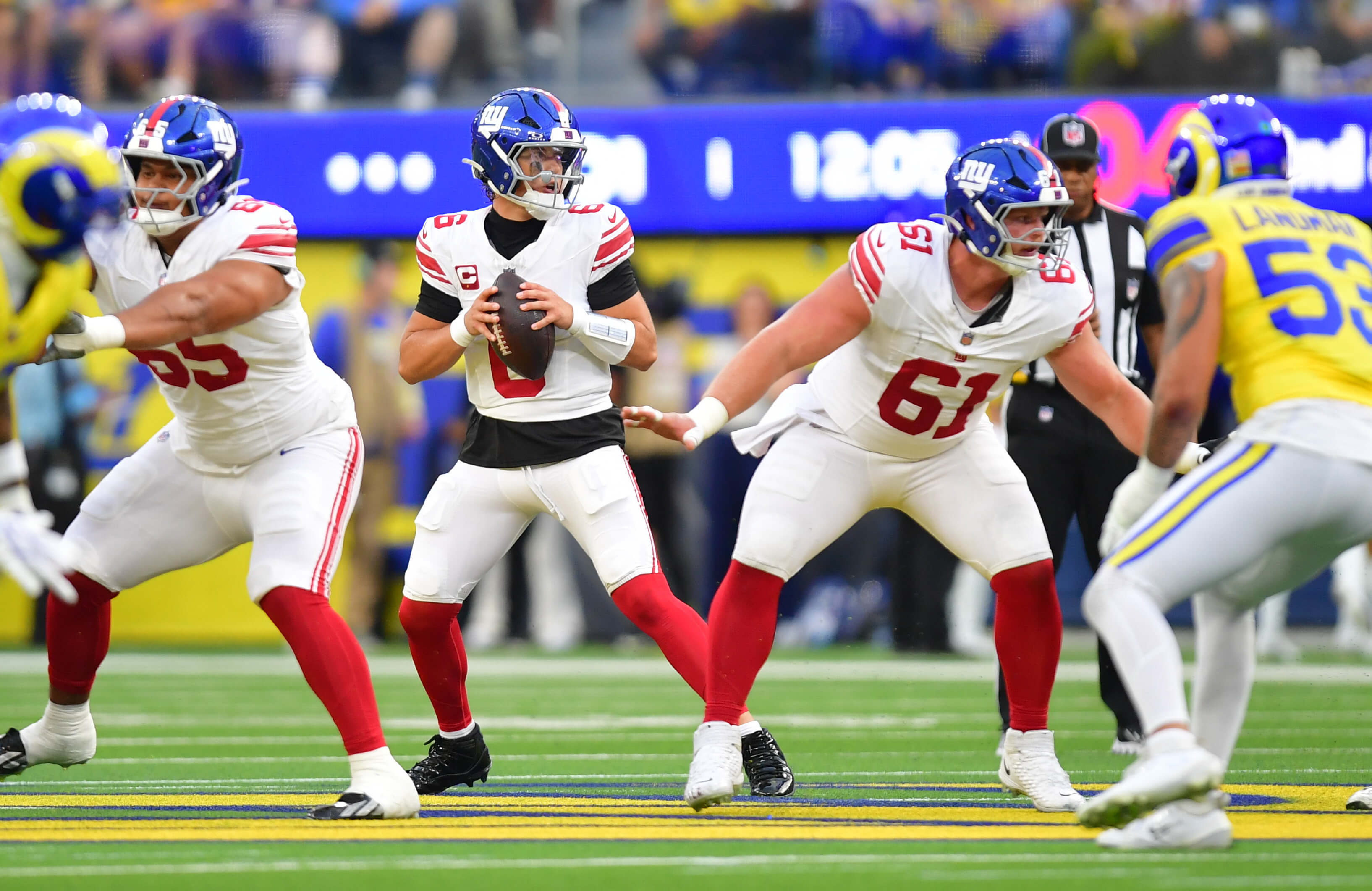 How To Bet - Snapback Sports CEO Wins $79K on Jaxson Dart Unders After MNF Injury