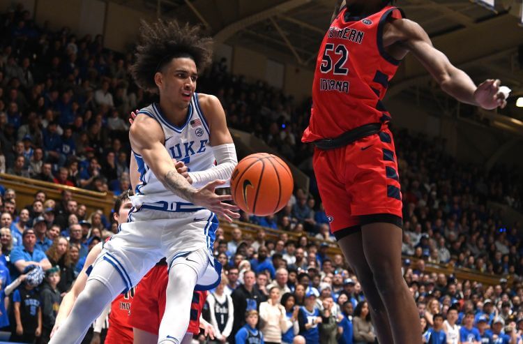 How To Bet - March Madness Props and Best Bets: Duke vs Houston Predictions for the Sweet 16