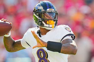 Ravens vs Dolphins Predictions, Best Bets, Props & Odds for Thursday Night Football