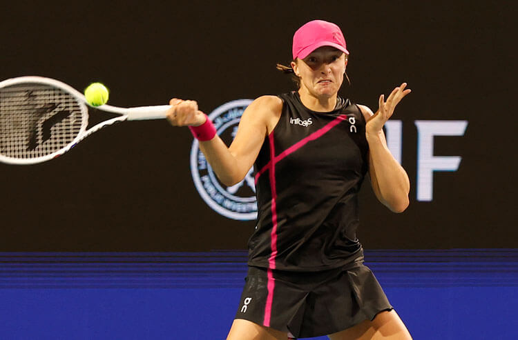 French Open 2024 Women's Odds, Favorites, Sleepers: Swiatek a Strong Choice