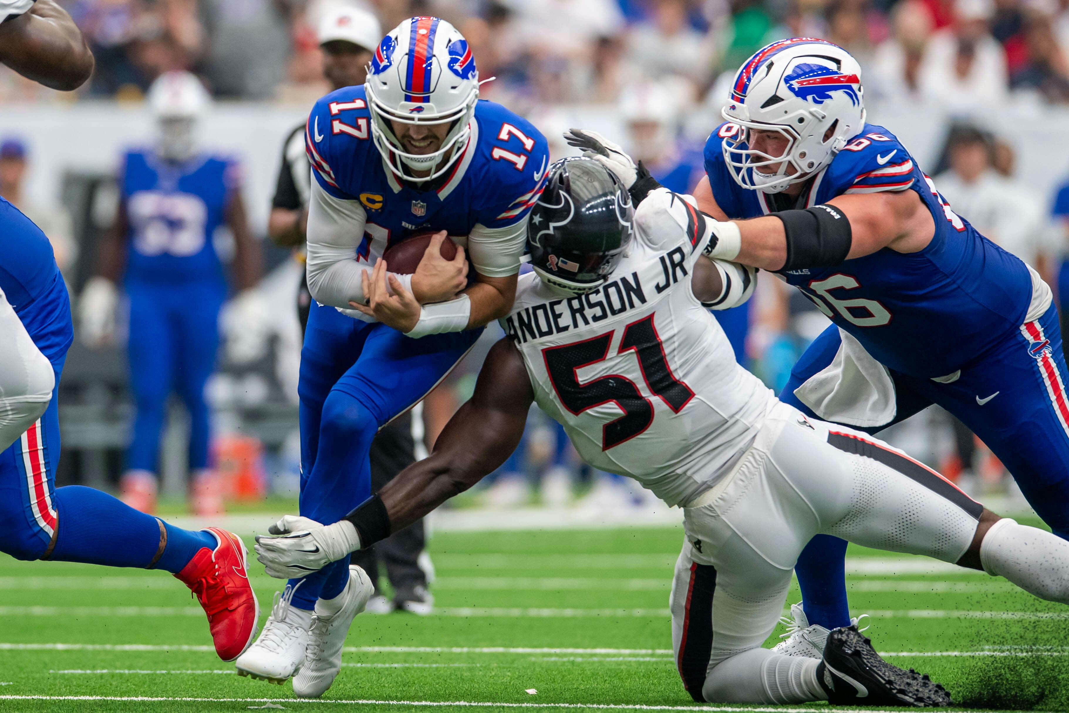 Texans' Anderson Takes Over as DPOY Favorite After Garrett Goes on IR