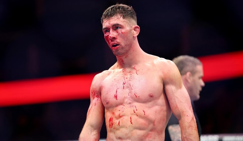 How To Bet - Fares Ziam vs Axel Sola Predictions, Picks & Odds for UFC Fight Night in Paris 