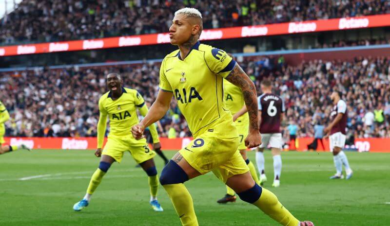 How To Bet - Tottenham vs Leeds Predictions, Picks & Odds for Monday’s Premier League Match