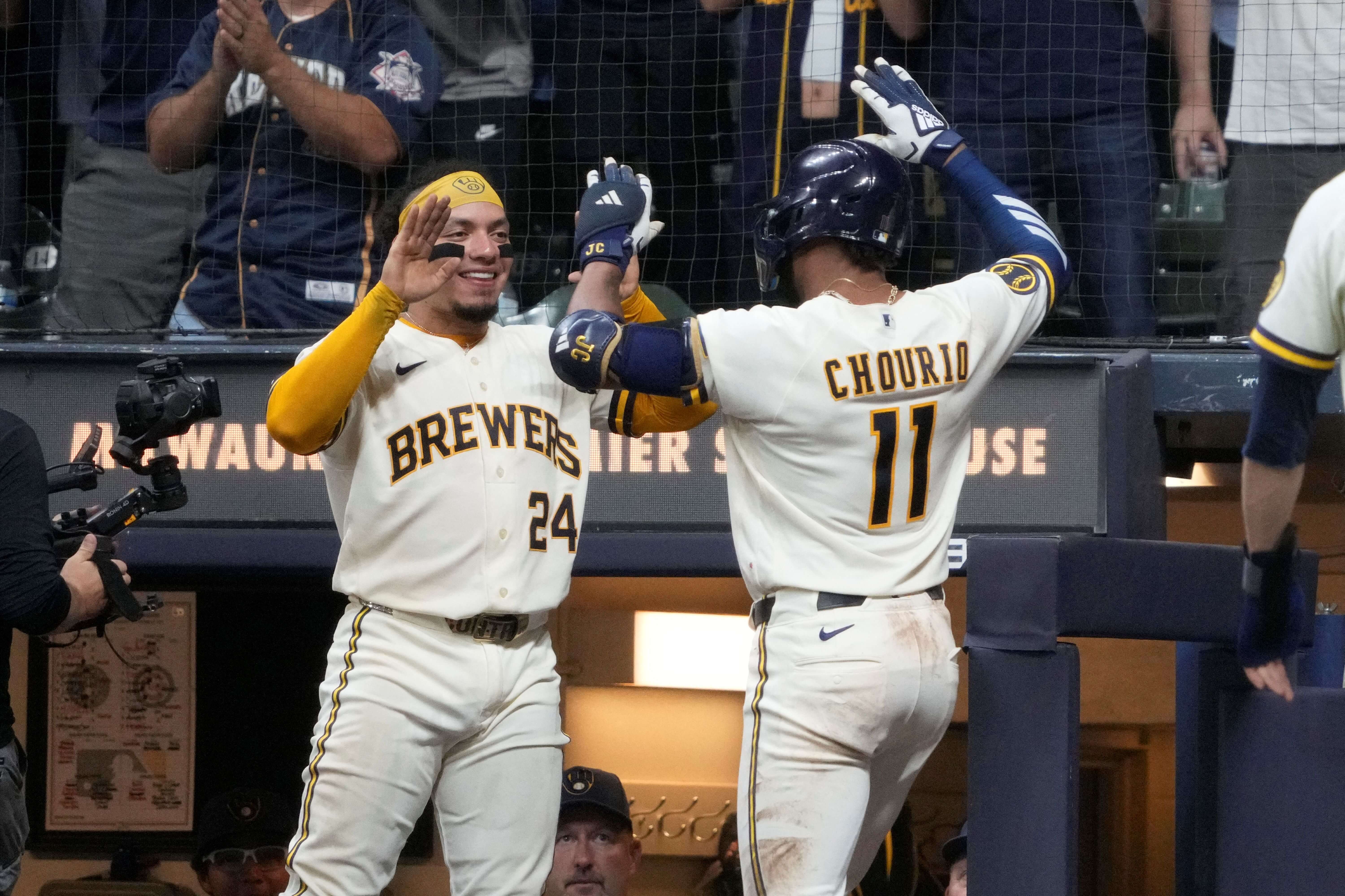 How To Bet - World Series Odds 2026: Brewers on Verge of Sweeping Dodgers