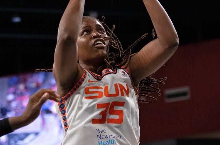 Jonquel Jones Connecticut Sun WNBA