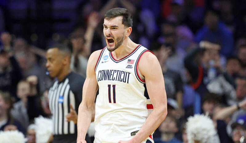 Michigan State vs UConn Prediction, Picks & Odds for Tonight's March Madness Game