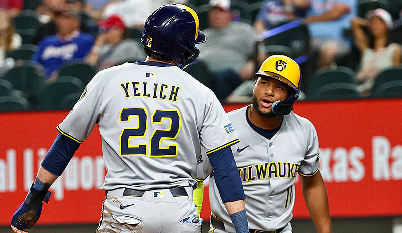 Brewers vs Cubs Prop Picks & Best Bets for NLDS Game 3