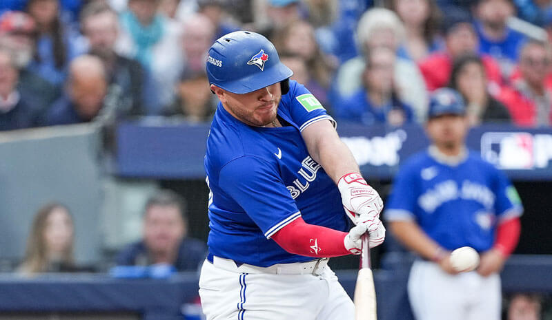 Blue Jays vs Mariners Prop Picks & Best Bets for Tonight's ALCS Game 3