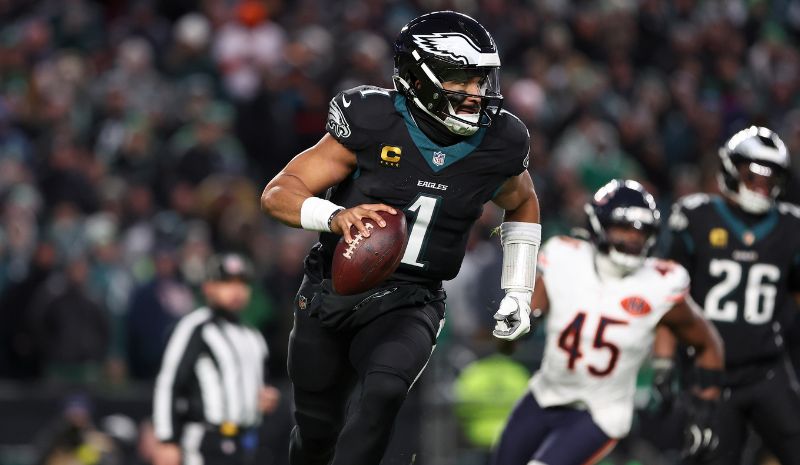 How To Bet - Eagles vs Chargers Predictions - Early Picks & Odds for Monday Night Football Week 14