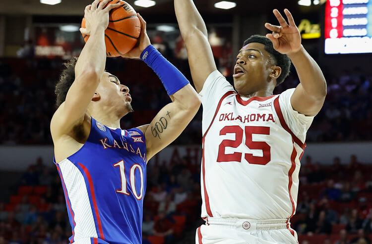 Oklahoma vs Texas Odds, Picks, & Predictions Tonight