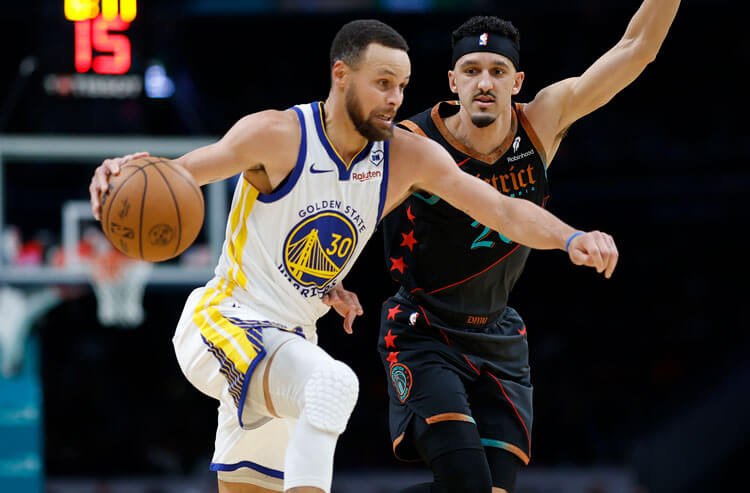 Stephen Curry injury updates: Warriors PG available Thursday vs. Kings -  DraftKings Network