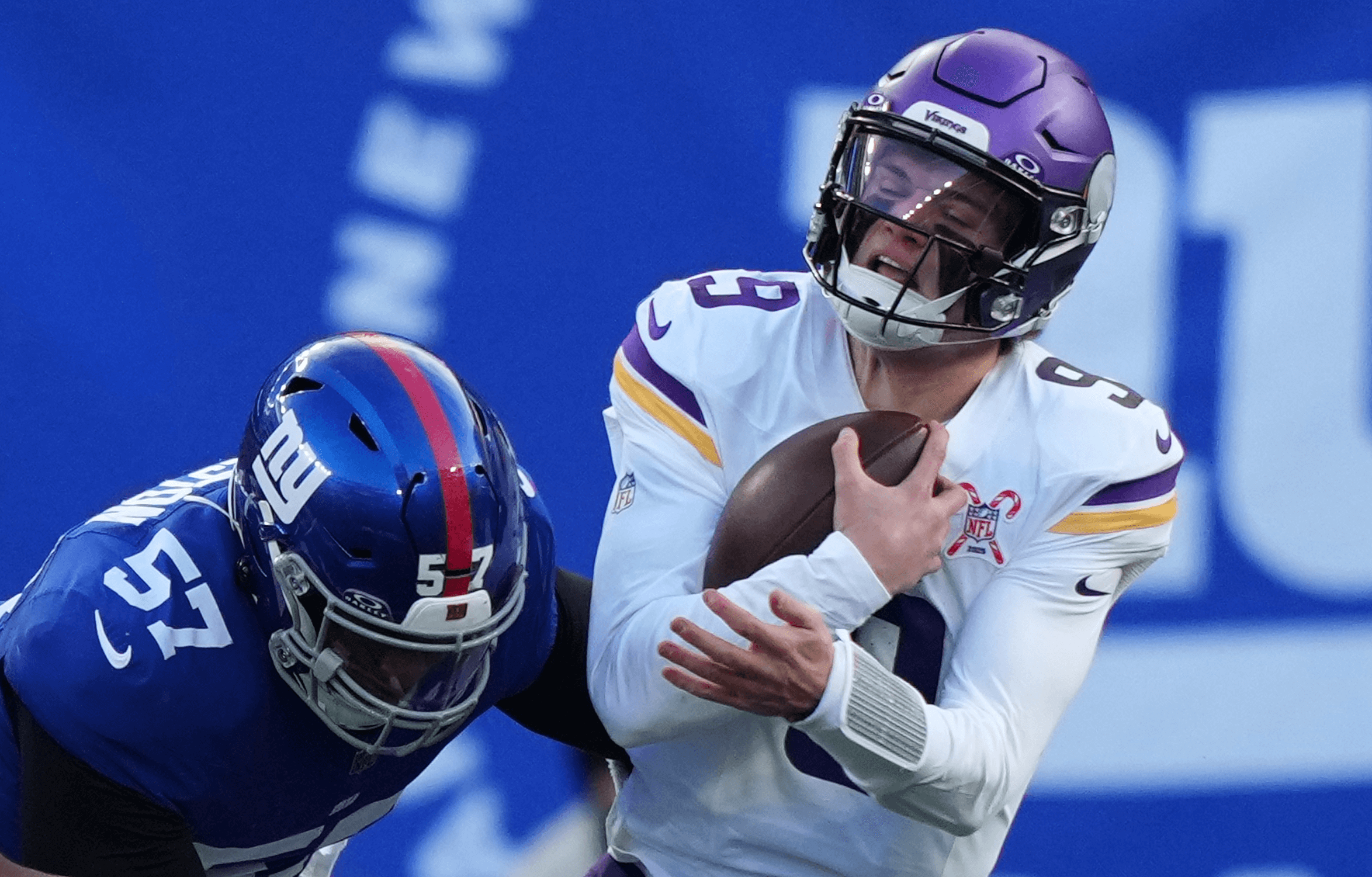 How To Bet - Packers vs Vikings Predictions, Picks & Best Bets for NFL Week 18