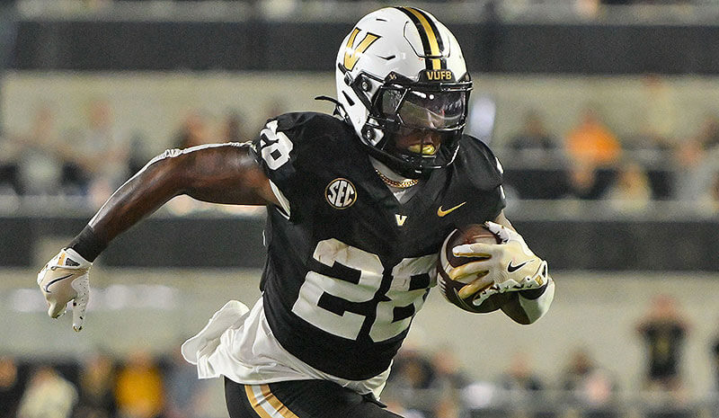 Vanderbilt vs Tennessee Prediction, Picks & Odds for Today — College Football Week 14