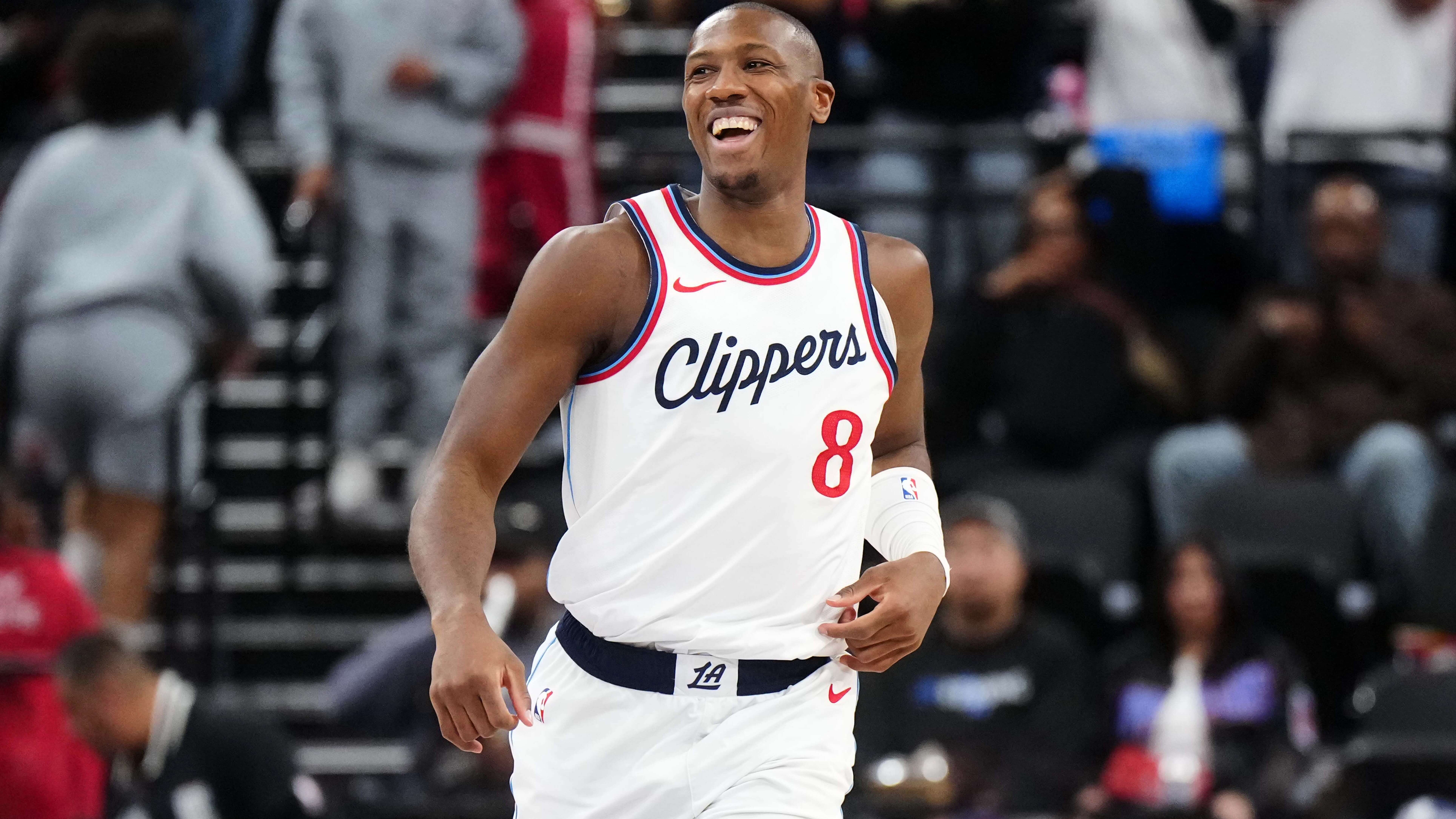 Clippers vs Hawks Prediction, Picks & Odds for Tonight’s NBA Game