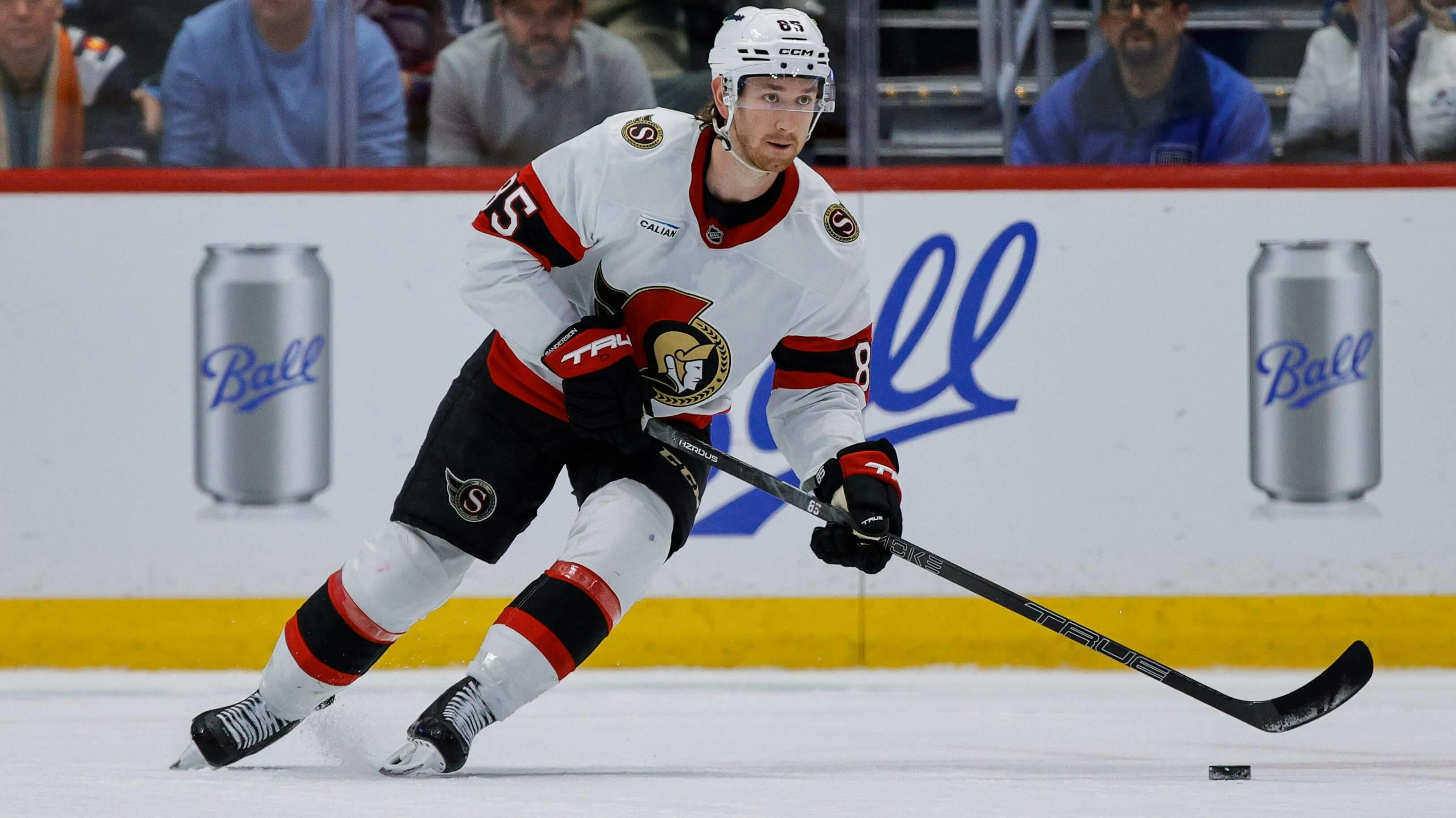 Lightning vs Senators Prediction, Picks & Odds for Tonight’s NHL Game