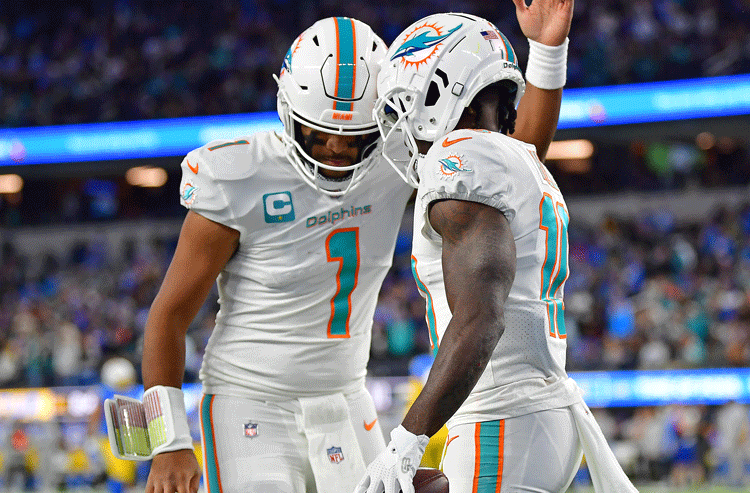 Broncos vs Dolphins Odds, Picks, and Predictions Week 3: Miami Returns Home on a Heater